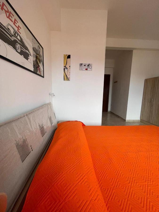 La Finestra Sul Mare B&B 克罗托内 外观 照片