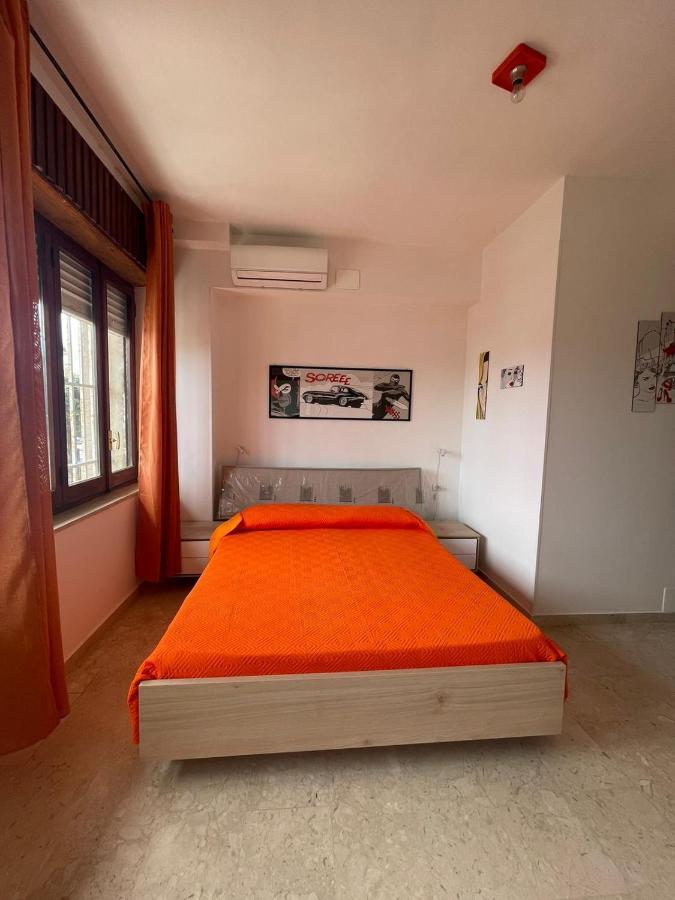 La Finestra Sul Mare B&B 克罗托内 外观 照片
